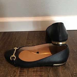 Banana Republic flats. Size 6.
